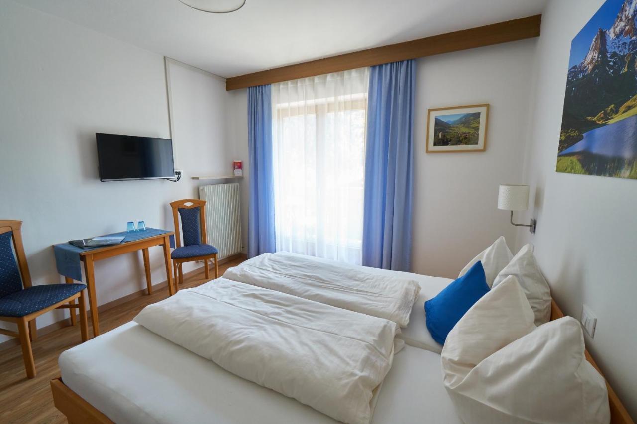 Privatpension Bergkristall San Martino In Passiria (Trentino Alto Adige) Exterior foto