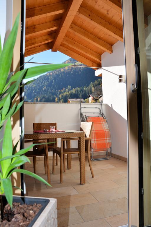 Privatpension Bergkristall San Martino In Passiria (Trentino Alto Adige) Exterior foto
